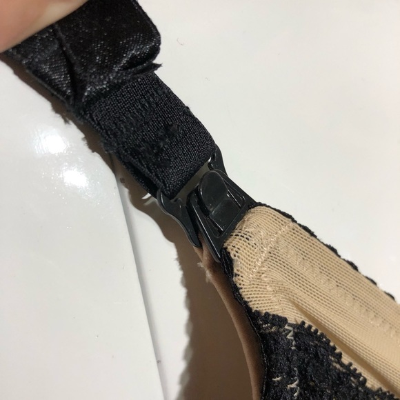 NWT Nursing Bra - 38D - Picture 7 of 7